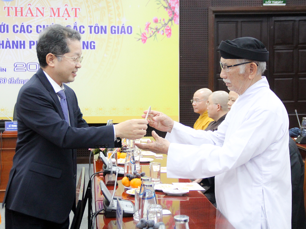 gap mat chuc sac ton giao nam 2024 2