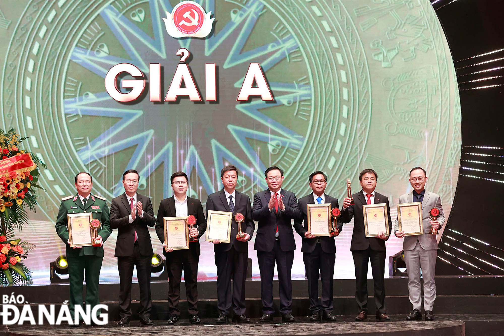 giai bao chi bua liem vang 2023 1