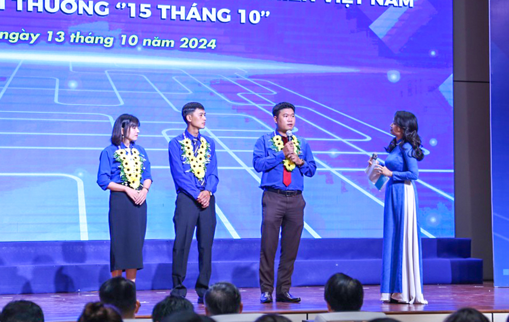 giai thuong 15 thang 10 2024 2