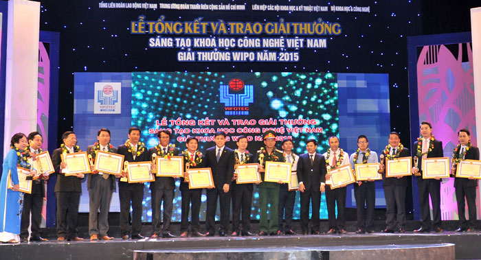 giai thuong khoa hoc cong nghe