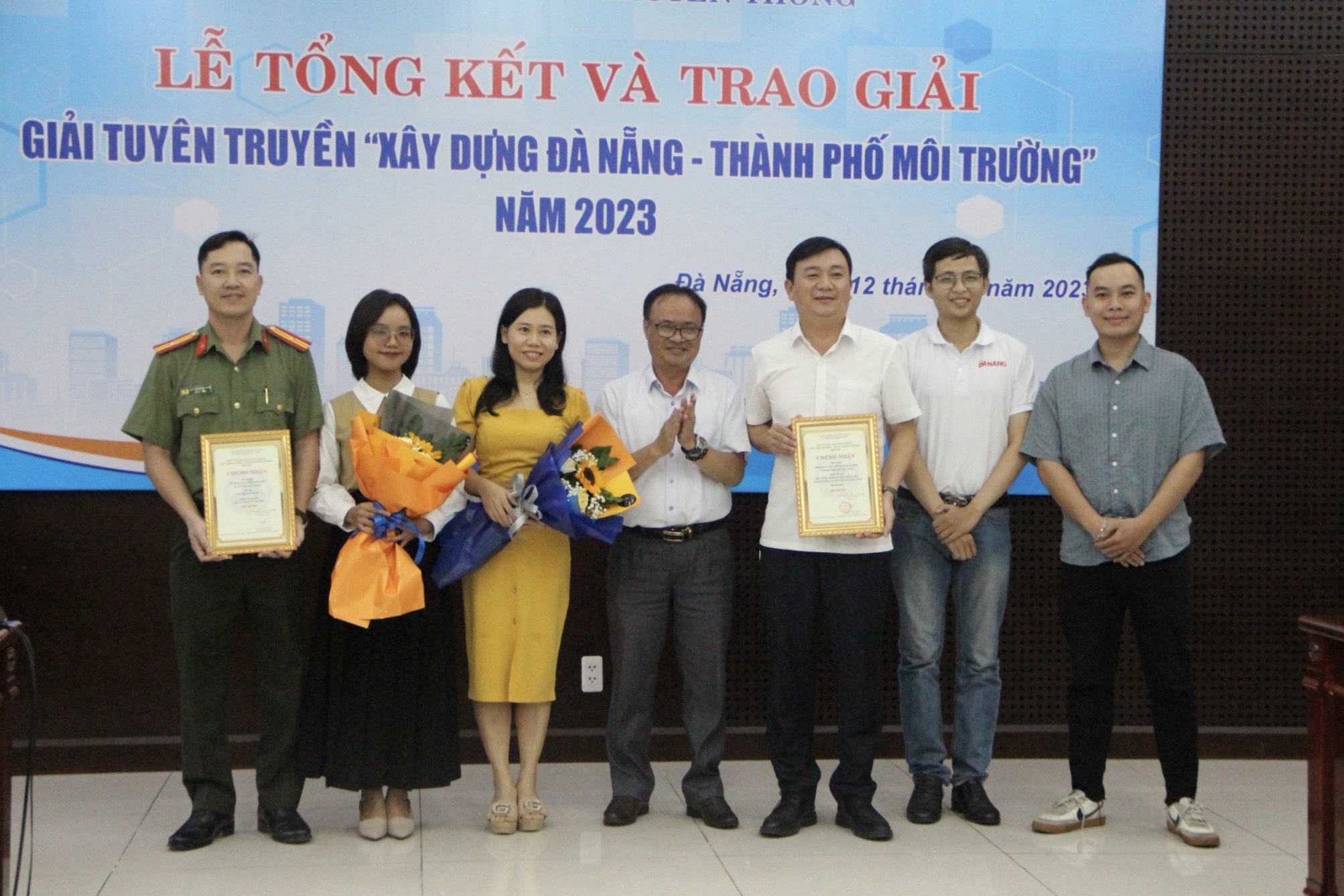 giai xay dung da nang tp moi truong 2