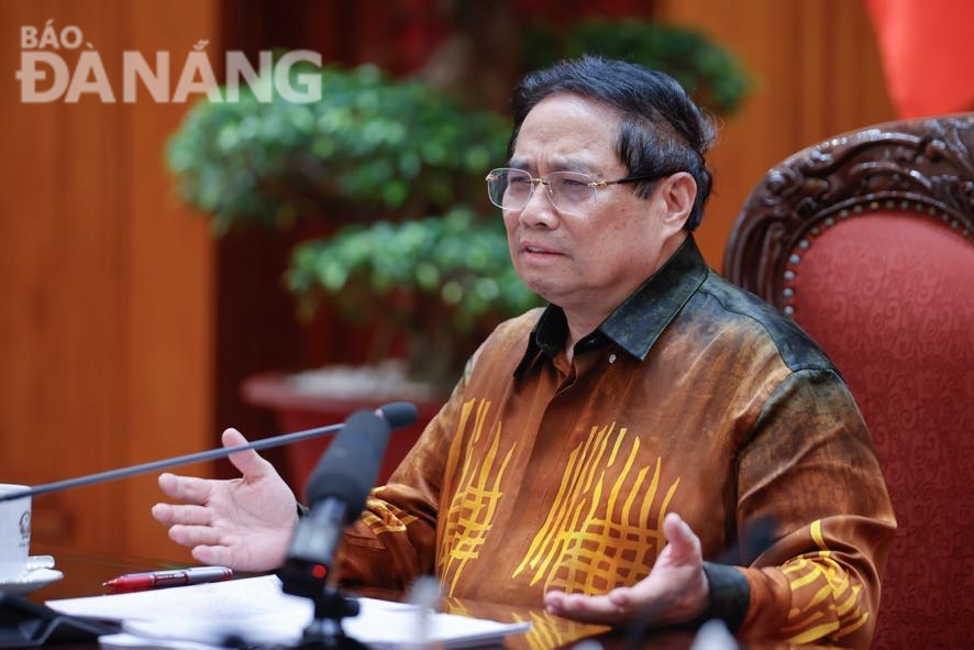 gop y du thao nghi quyet xay dung trung tam tai chinh vn 2