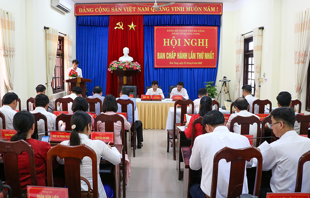 hoa vang thu nghiem chinh quyen 2 cap