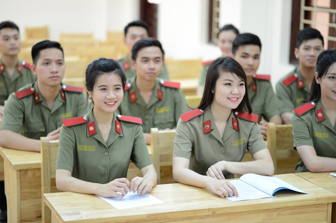 hoc vien cong an