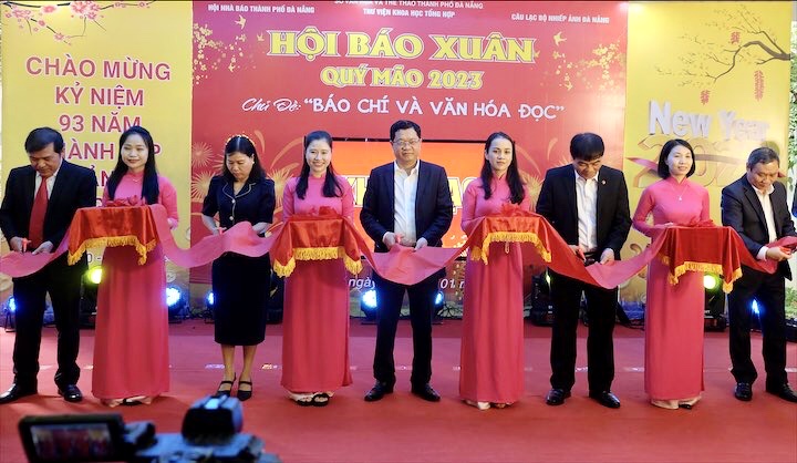 hoi bao xuan quy mao 2023