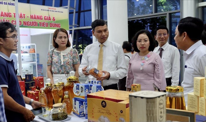 hoi cho hang viet 0606 2