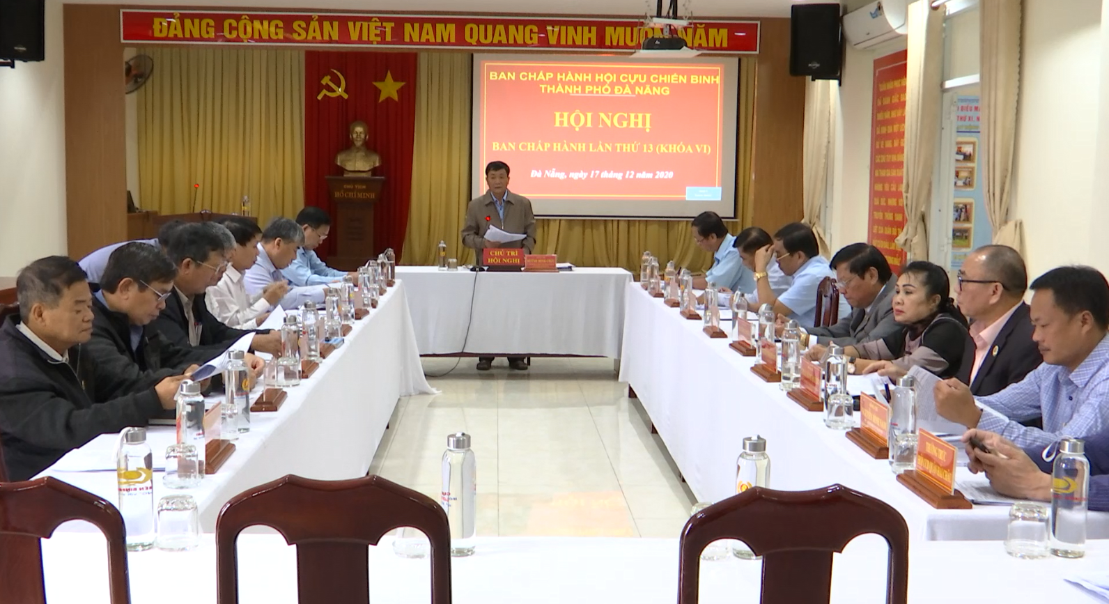 hoi cuu chien binh 1812