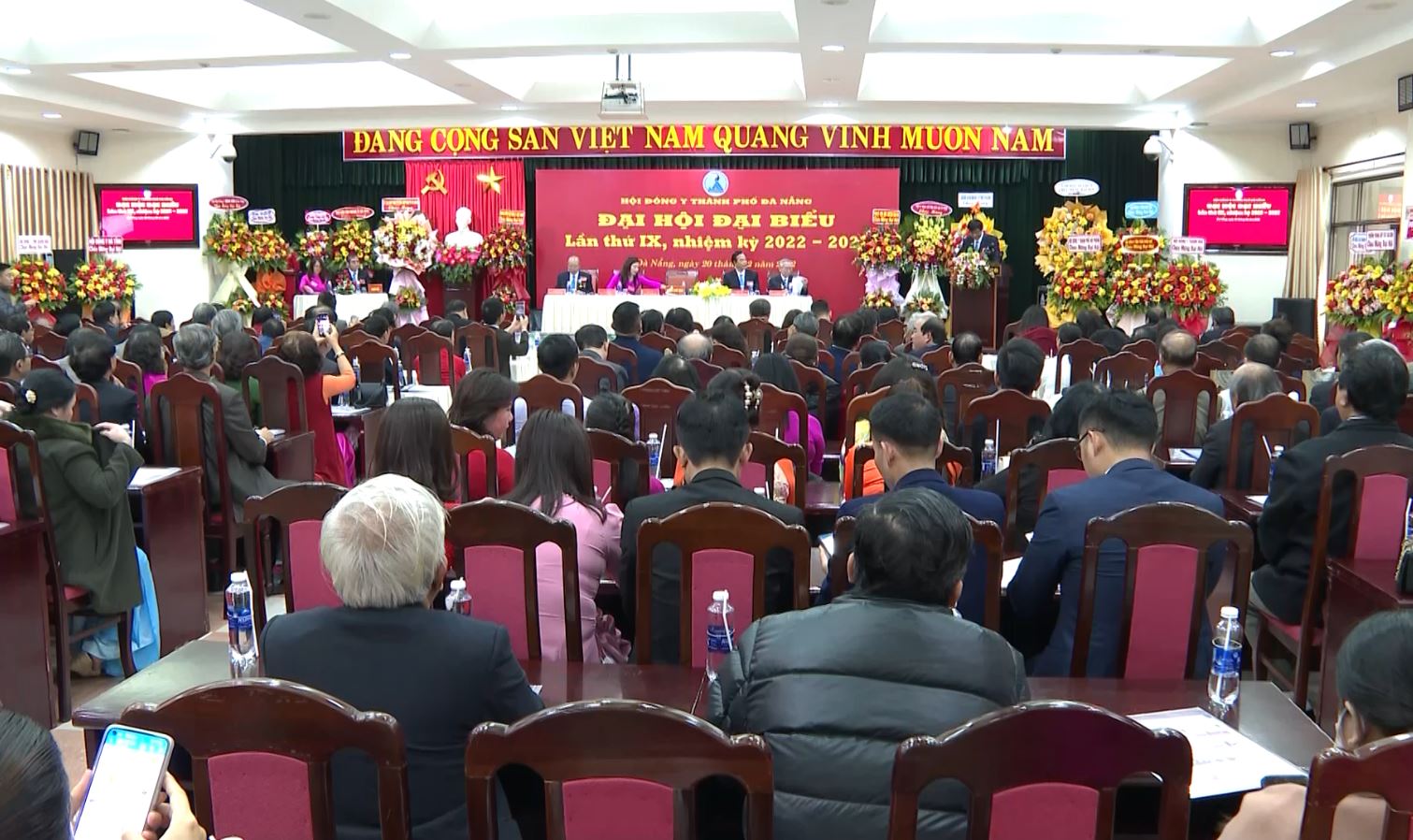 hoi dong y to chuc dai hoi dai bieu lan thu 9