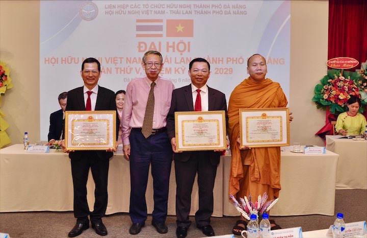hoi huu nghi vn thai lan 2