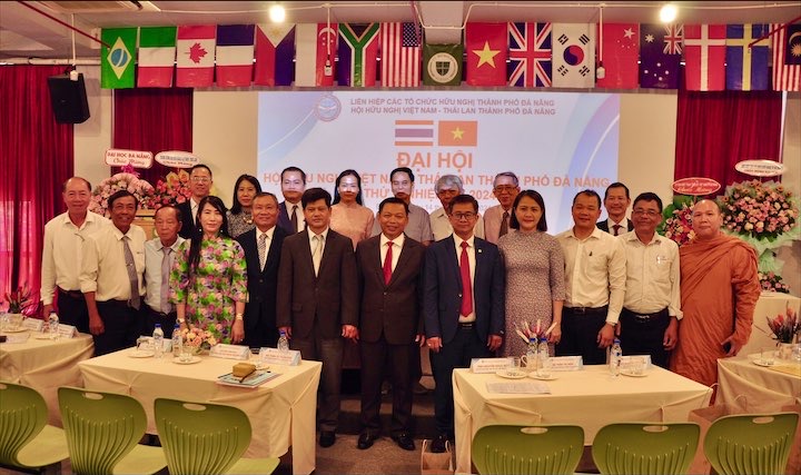 hoi huu nghi vn thai lan