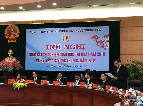 hoi nghi giao uoc thi dua