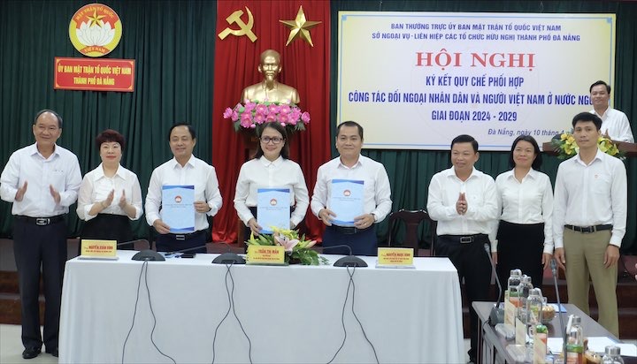 hoi nghi ky ket cong tac doi ngoai nhan dan