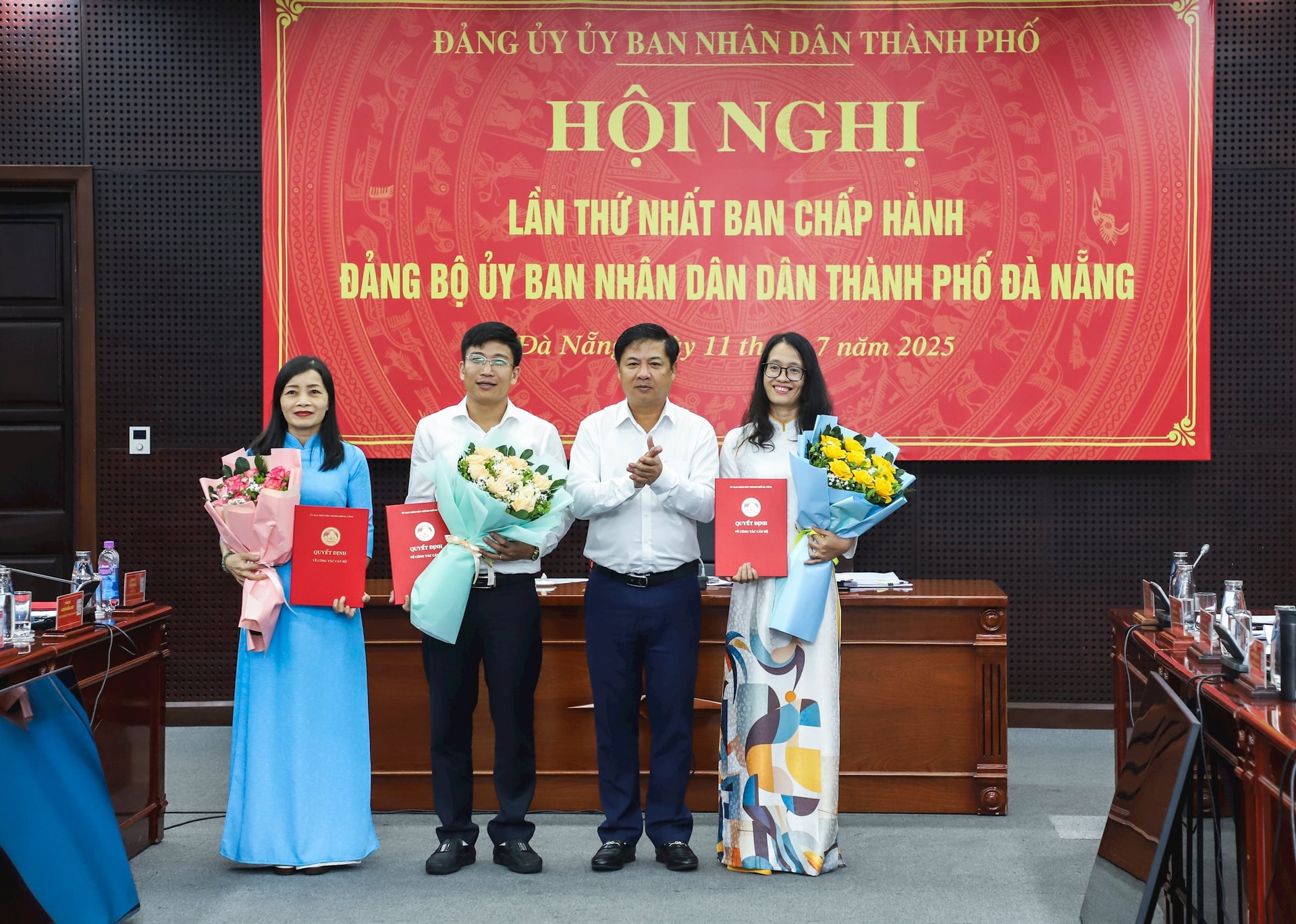hoi nghi lan 1 bch dang bo 5