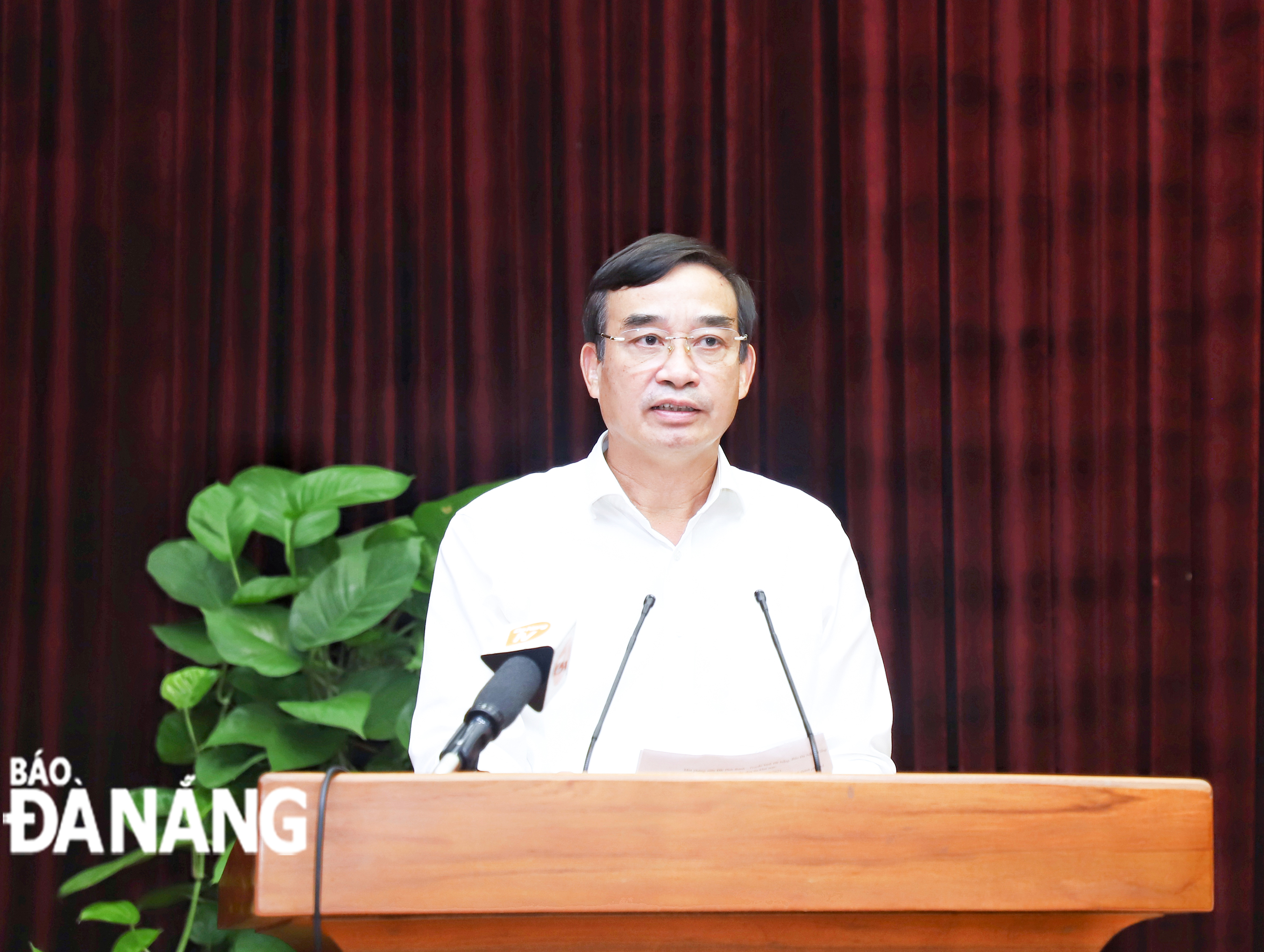 hoi nghi lan thu 14 bch dang bo thanh pho 2