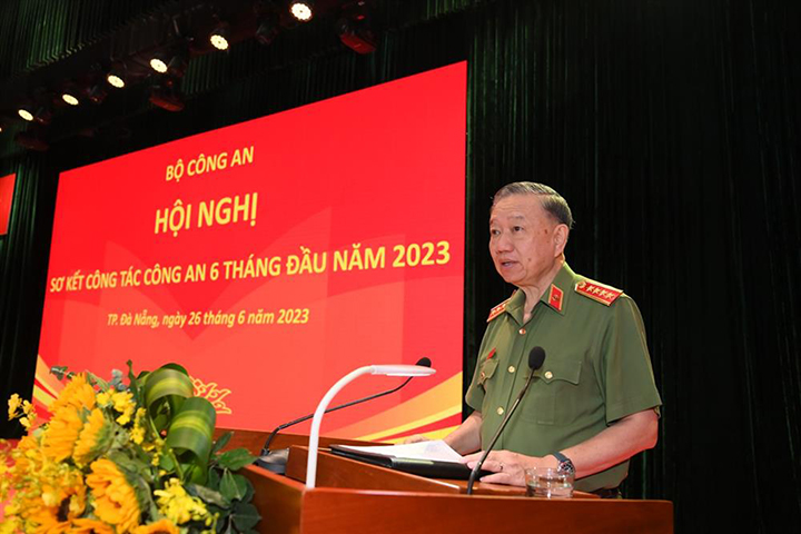 hoi nghi so ket cong an 6 thang dau nam 1