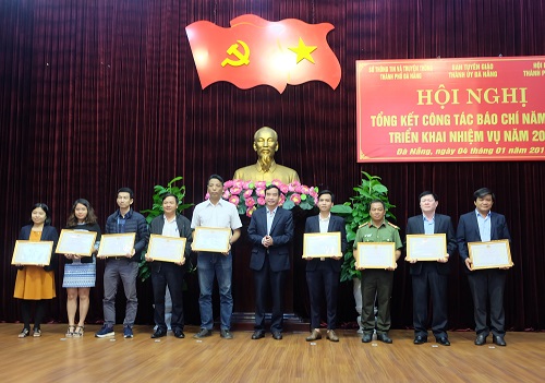 hoi nghi tong ket hoat dong bao chi 2