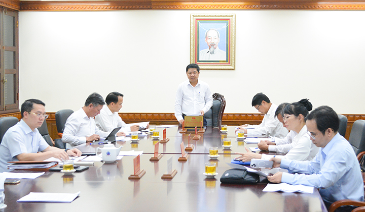 hoi nghi tong ket to tham muu 2c giup viec thanh uy