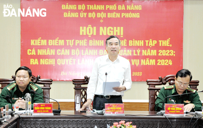 hoi nghi tu phe binh cua bo doi bien phong