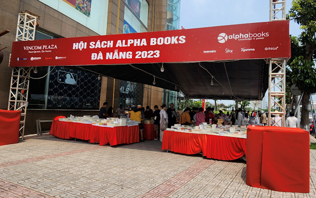 hoi sach alpha books 2023