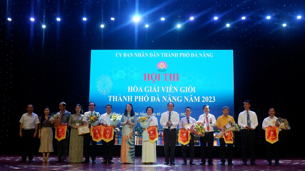 hoi thi hoa giai vien gioi 2023 2