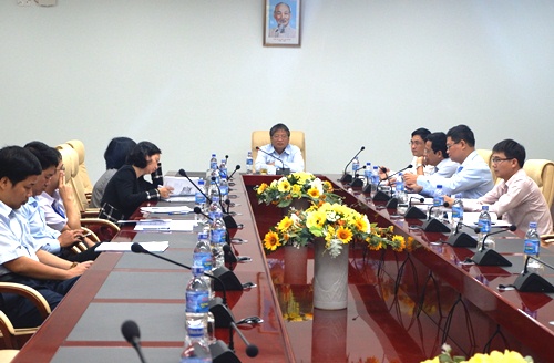 hop bao cao logistics