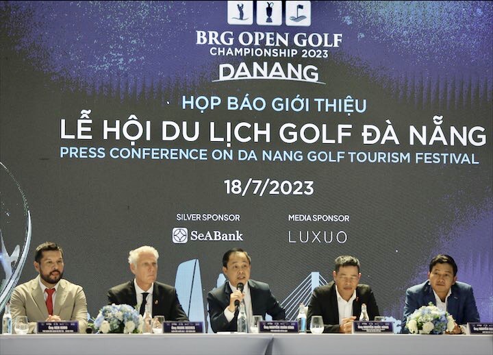 hop bao le hoi du lich golf da nang