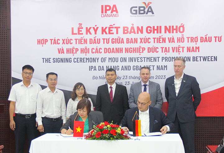 hop tac da nang duc 2