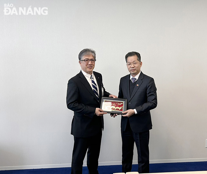images1690985 tham2