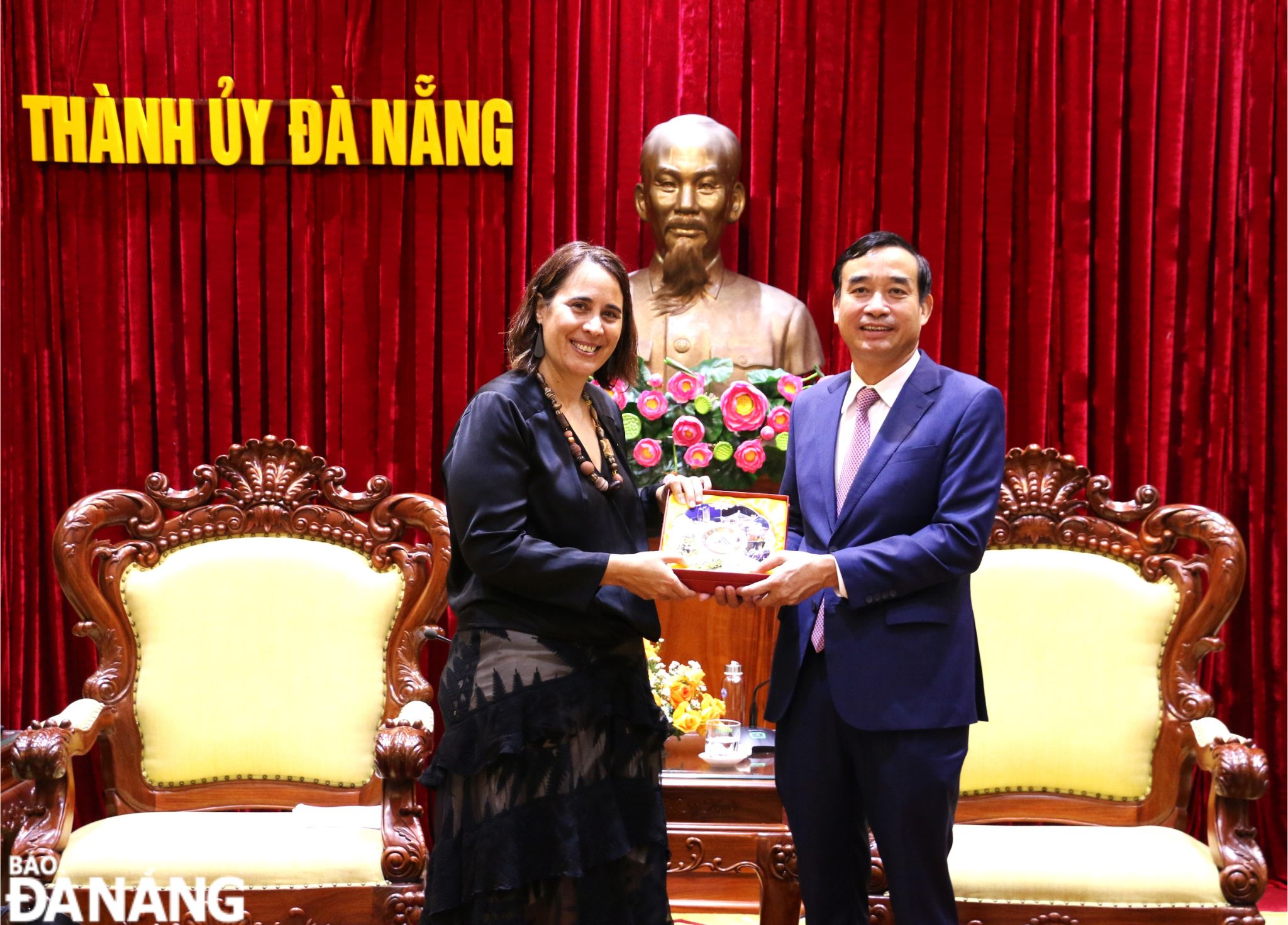 images1703250 chinh