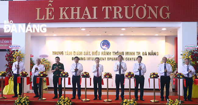images1710494 van hoang