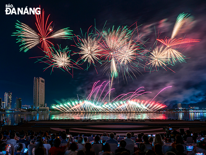 images1781229 3 thang hoa