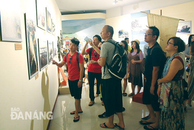 khach du lich den da nang 4