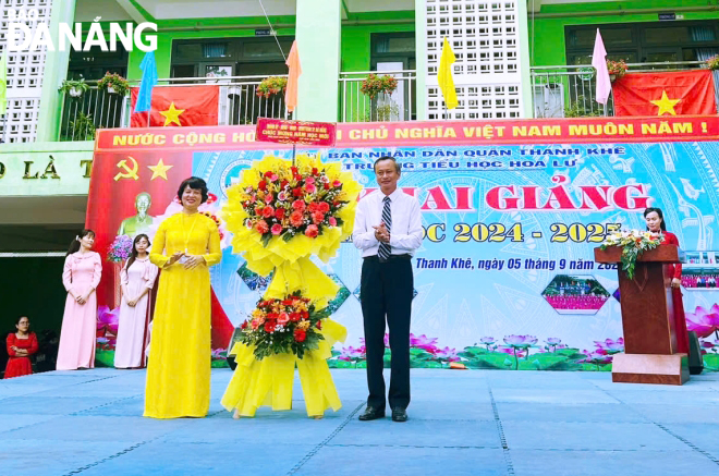 khai giang 050924 12