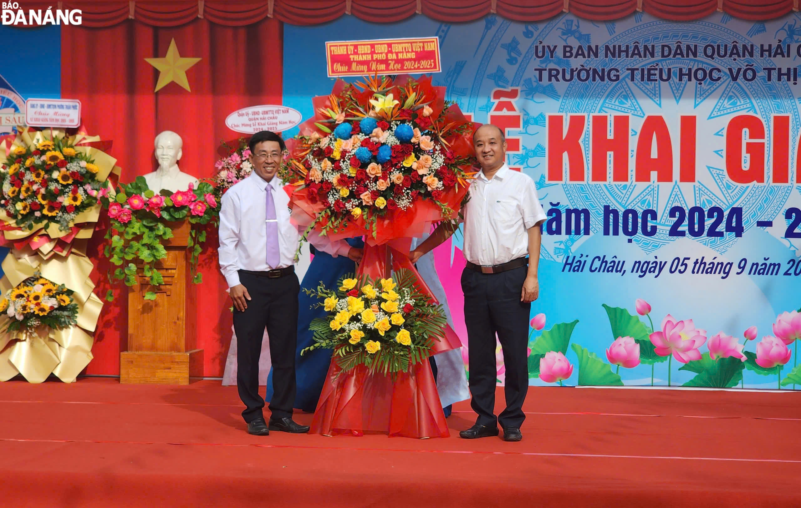khai giang 050924 8
