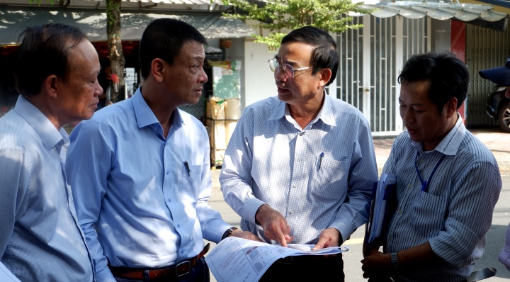 khao sat cac truong hoc 2