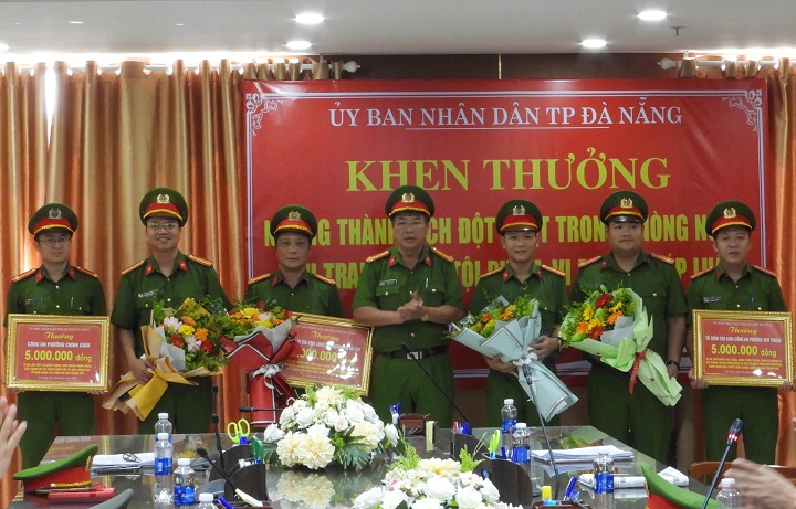 khen thuong cong an