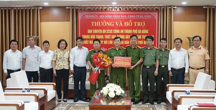 khen thuong luc luong cong an