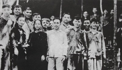 khoi nghia gianh chinh quyen