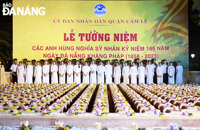 ky niem 165 nam da nang khang phap 3