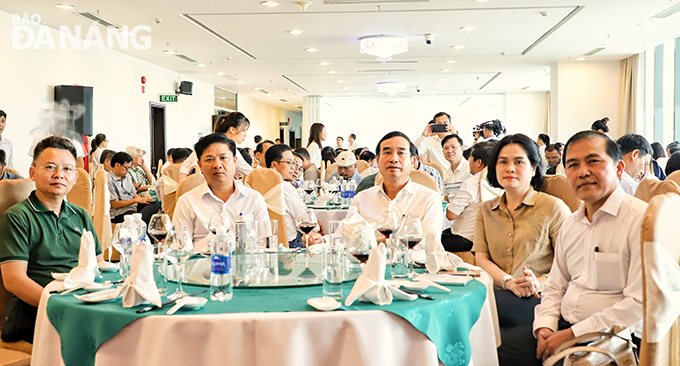 ky niem 98 nam ngay nha bao vn 2