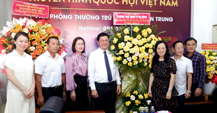 ky niem 98 nam ngay nha bao vn 9