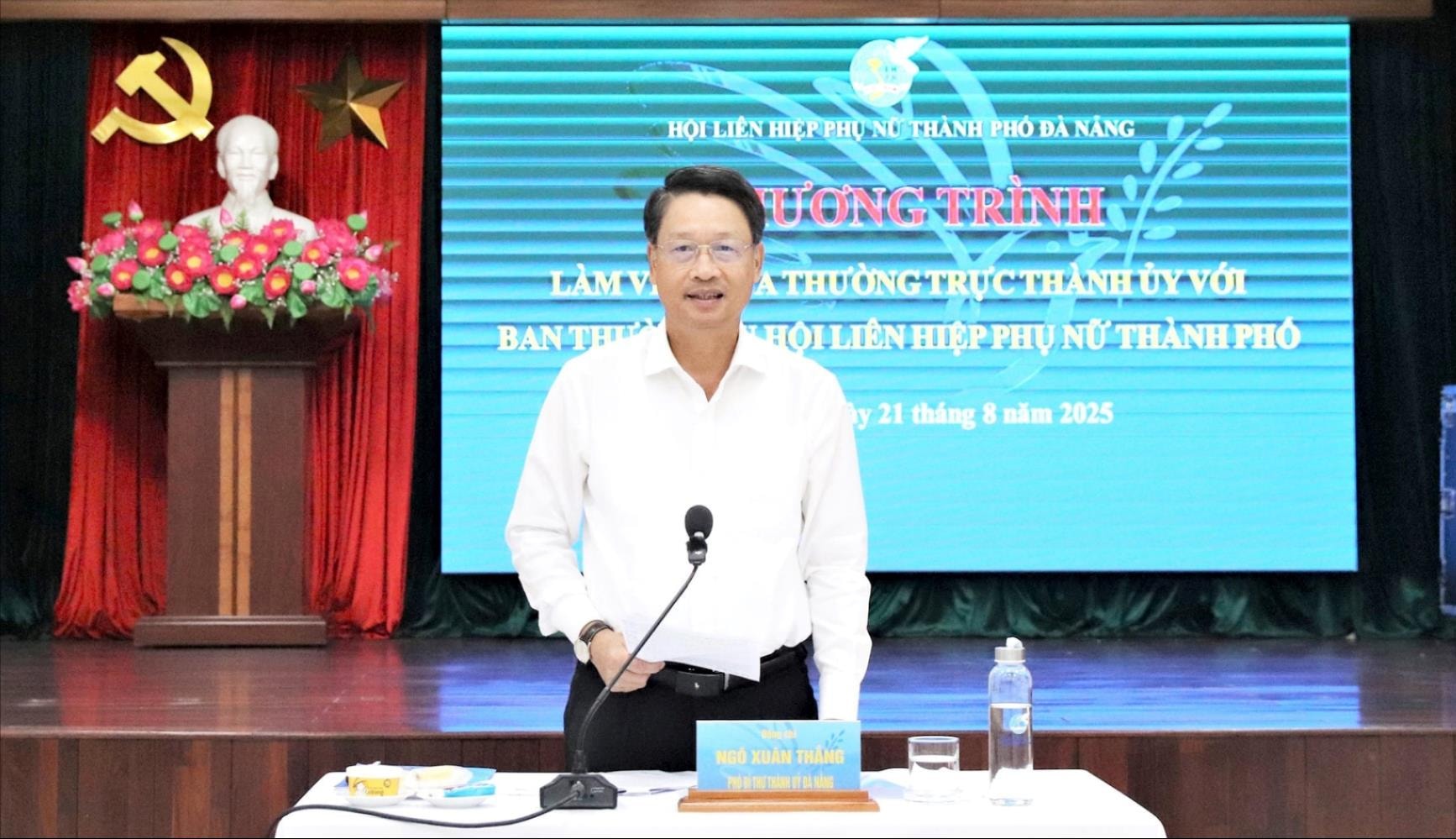 lam viec voi ban thuong vu hoi lien hiep phu nu 8 2025