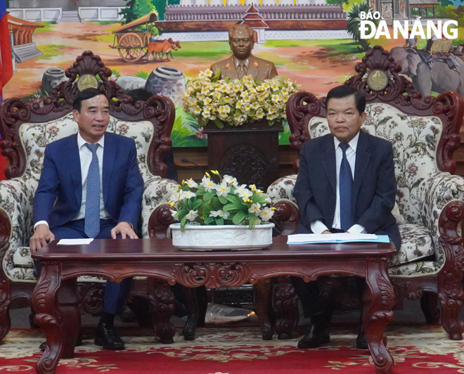 lam viec voi cac tinh nam trung lao 10
