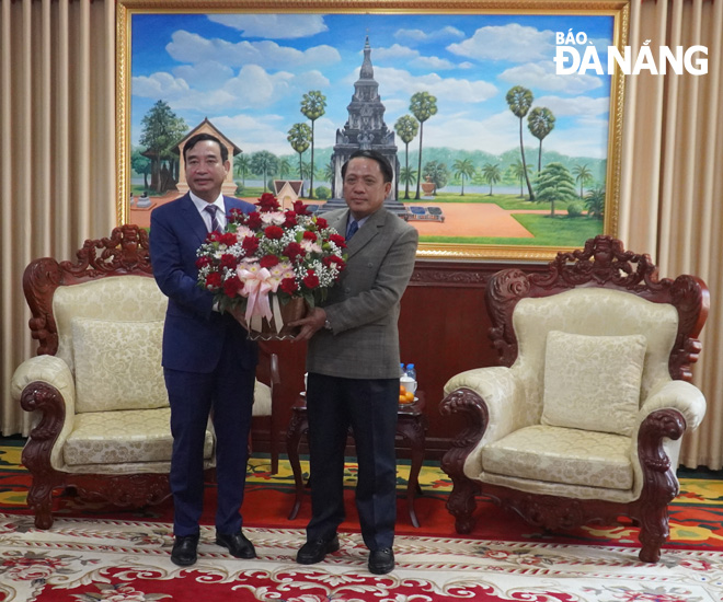 lam viec voi cac tinh nam trung lao 3