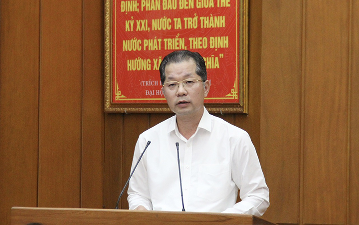 lam viec voi chu tich quoc hoi vuong dinh hue 1