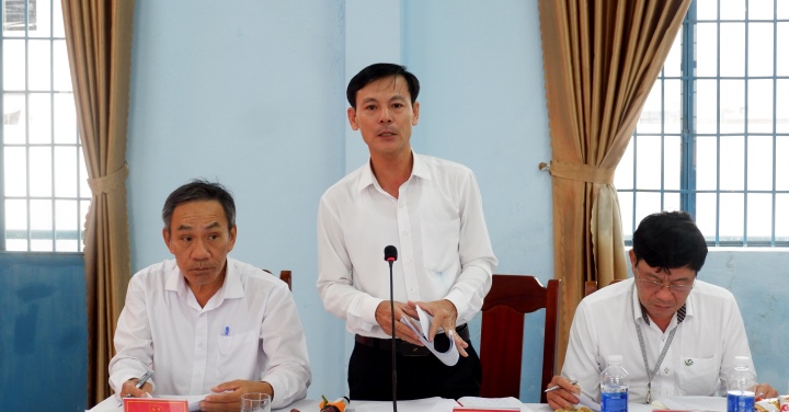 lam viec voi dang uy phuong man thai ve nghi quyet tu 4
