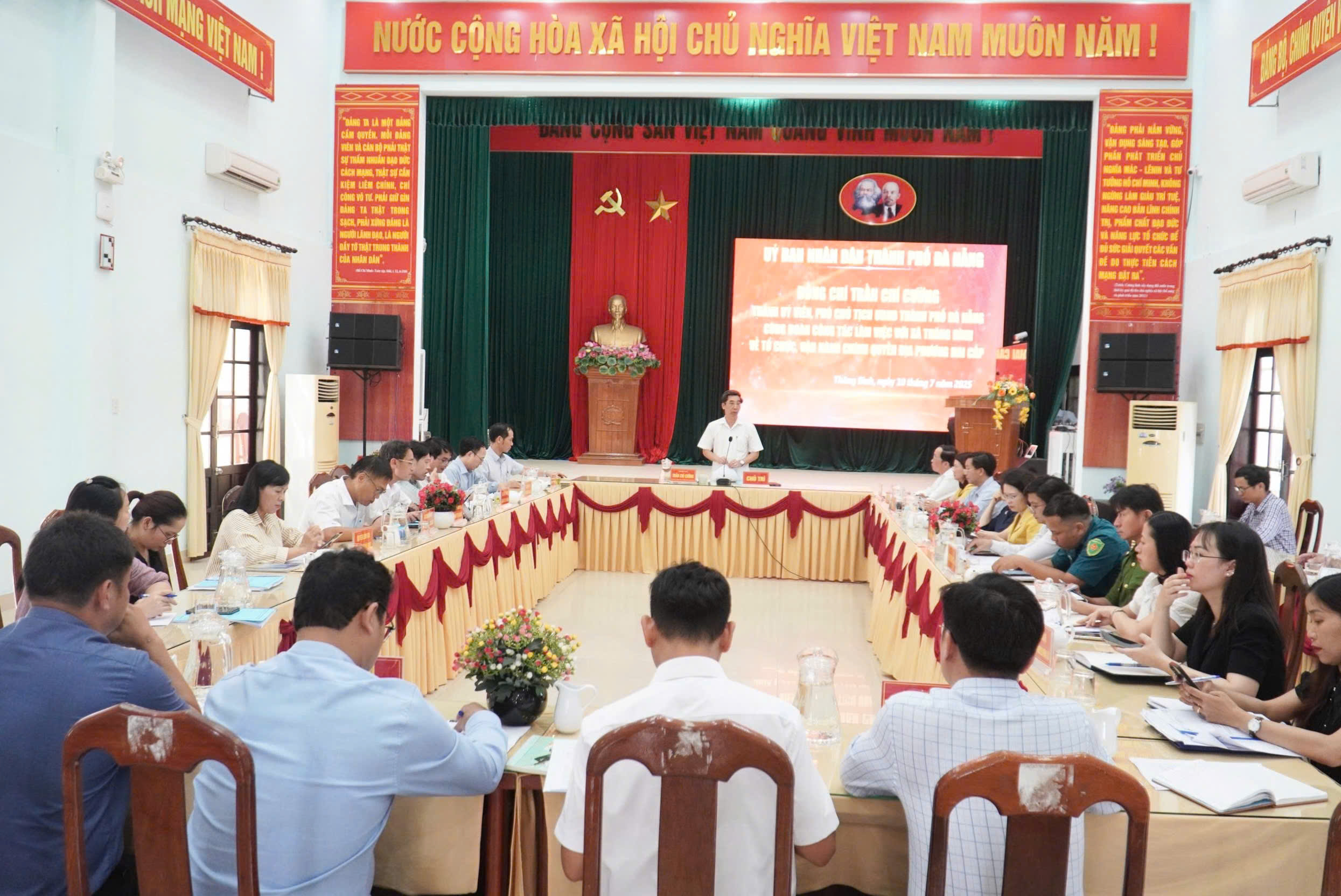 lam viec voi thang binh 7 2025 1