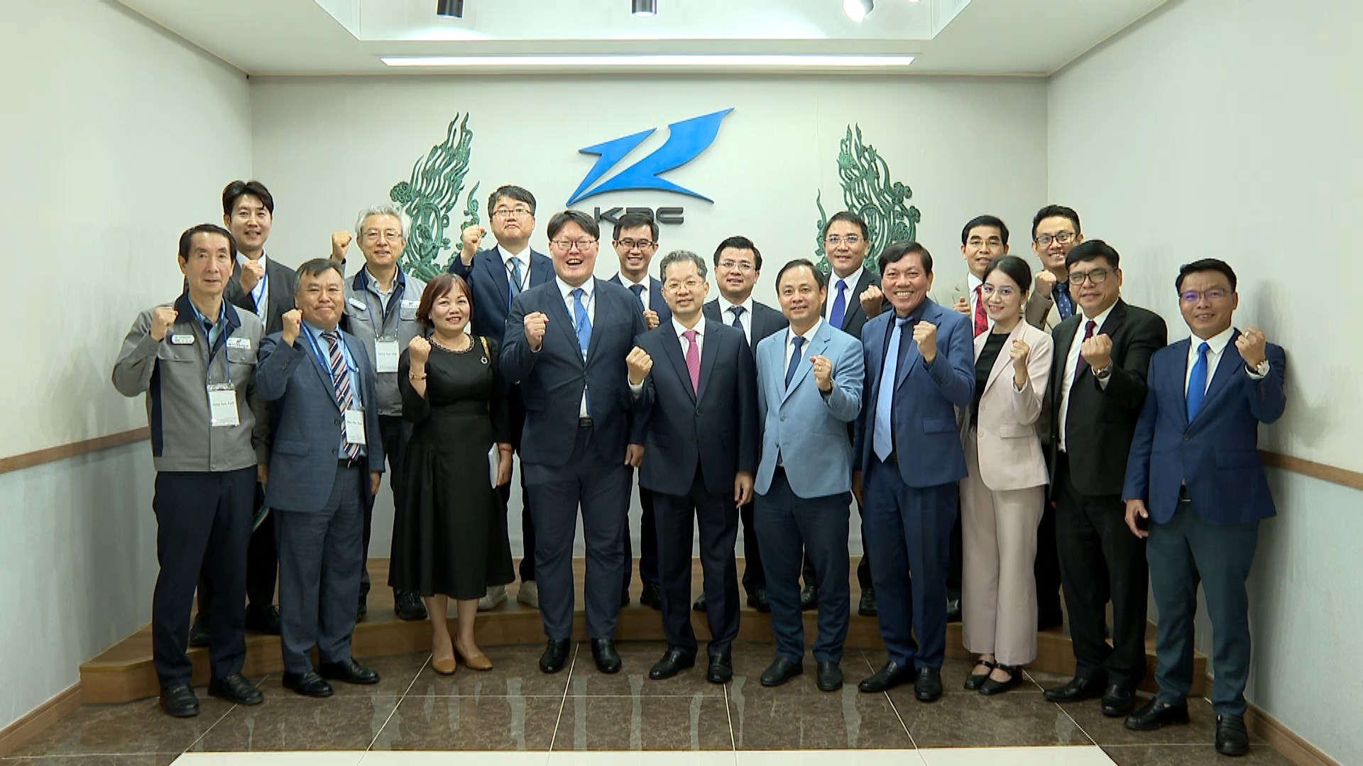lam viec voi thanh pho busan 2