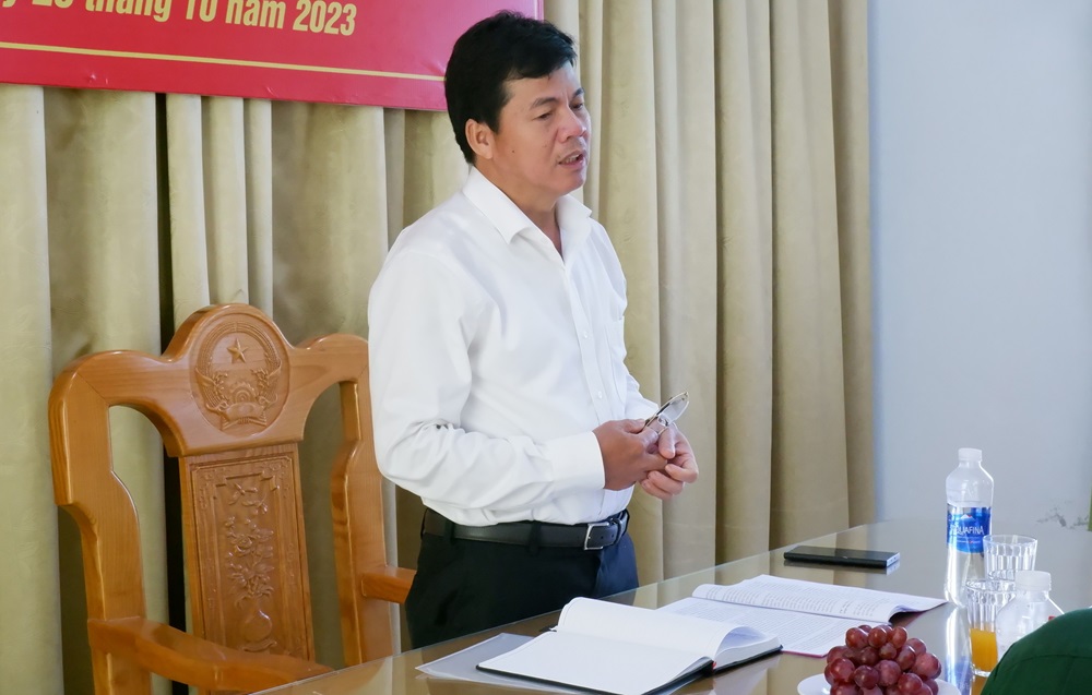 lam viec voi trung doan 971 1