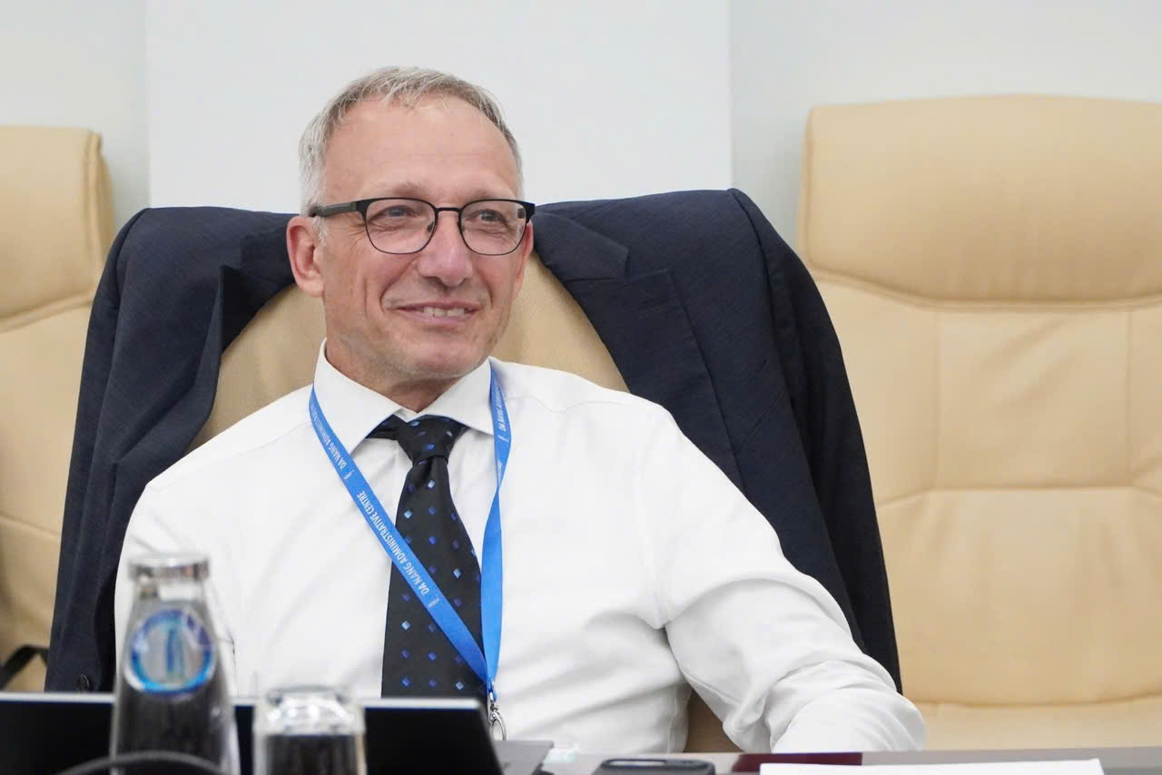lam viec voi vien fraunhofer enas 7 2025